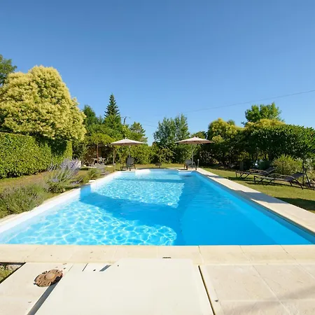 La Plane بيت للعطل